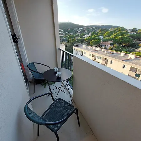 Capet Les Dahlias - Axelle Loc'appart Σαιντ-Μαξίμ